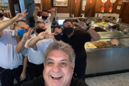 Queijos e azeites do Mediterrâneo em uma viagem de sabores guiada por Leonardo Rocha de almeida.